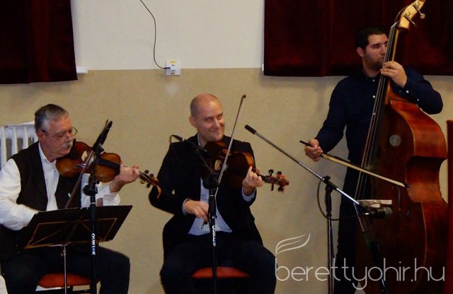 45 éves a Bihar Néptáncegyüttes 05